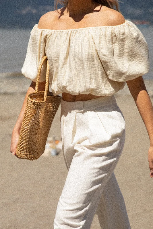 TEXTURED PUFF SLEEVE TOP