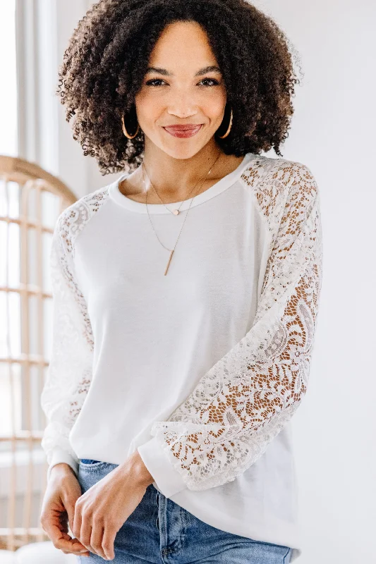 Effortless Outfits Do Your Best Ivory White Lace Sleeve Top